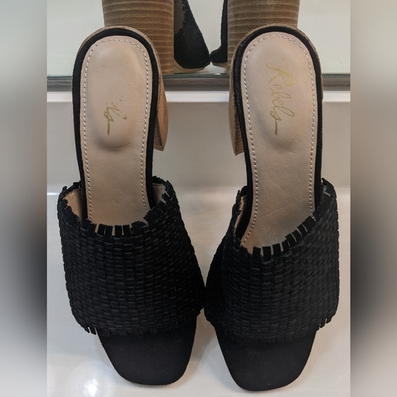 Rebels Gaia Woven Slide Sandals Sz 8 Black Suede NWOB - Picture 2 of 9